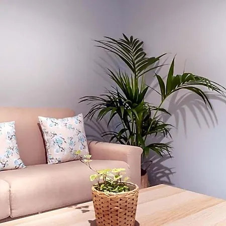 Hidden Garden & Bed & Breakfast 4*