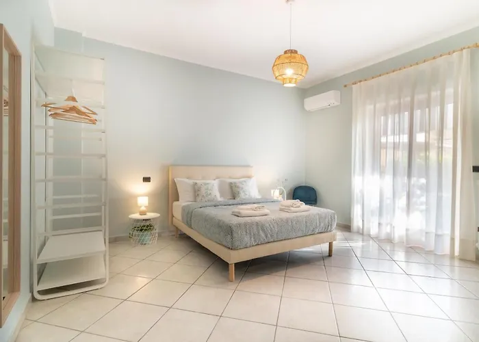 Hidden Garden & Bed & Breakfast 4*