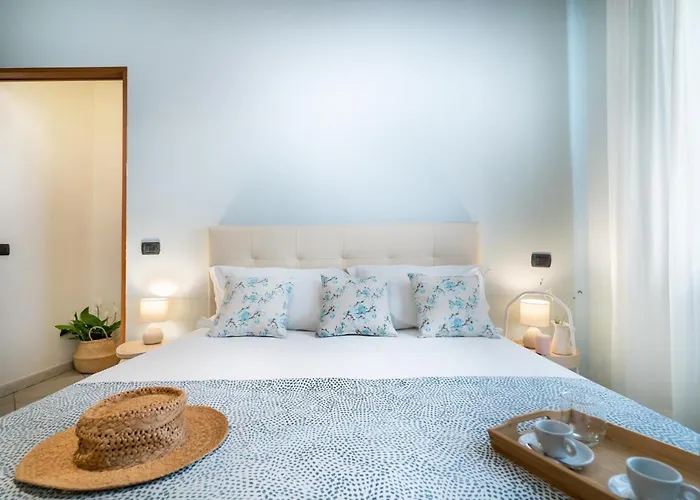 Hidden Garden & Sorrento