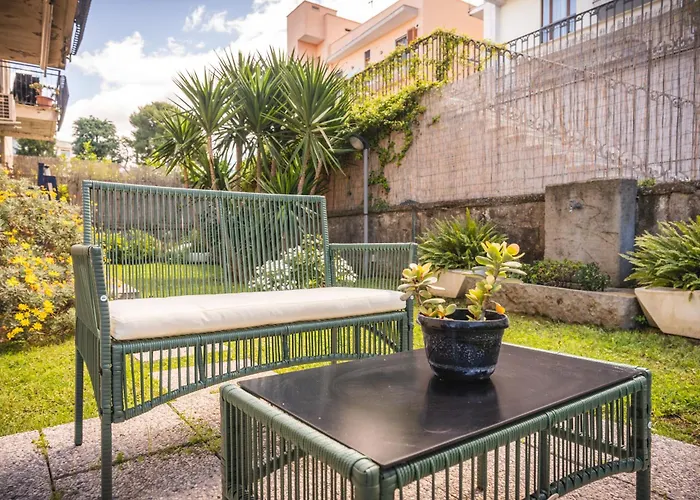 Bed & Breakfast Hidden Garden &