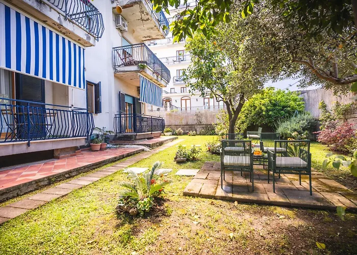 Bed & Breakfast Hidden Garden & Sorrento